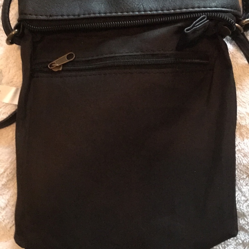 ☀️Black crossbody, buy this and coral one for $12 - Picture 5 of 6